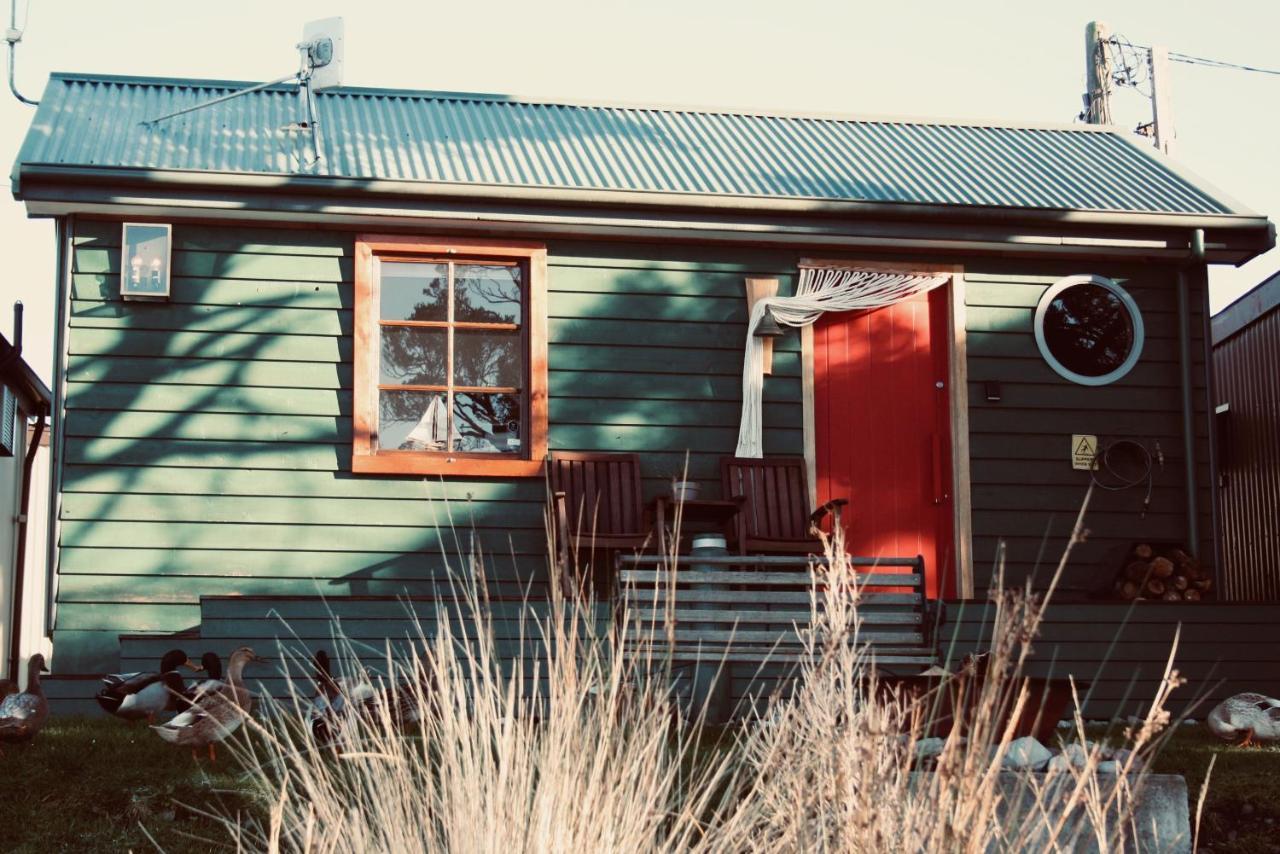 Salt Box Hideaway Lejlighed Strahan Eksteriør billede